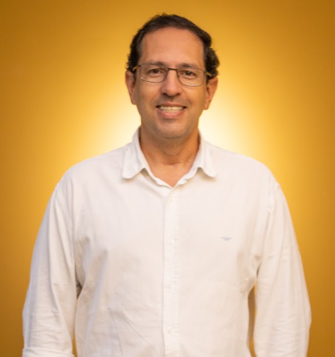 Prof. Marcus Domingues